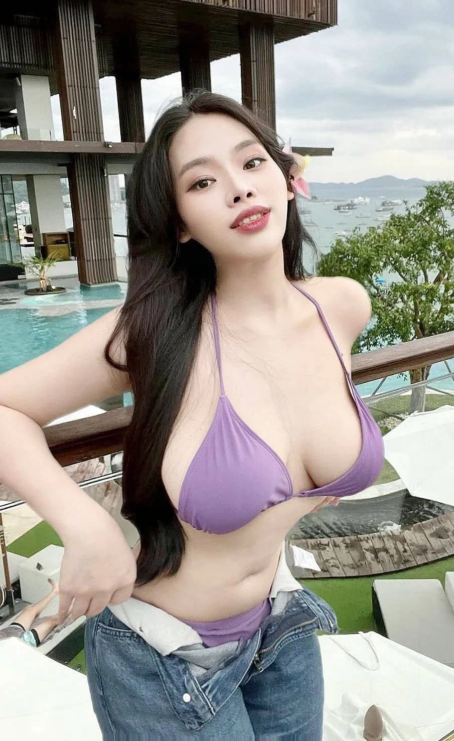 ซูกัส สายนม เน้นๆ