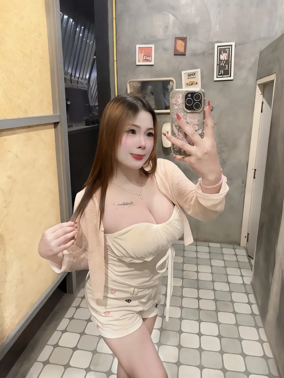 เชอรี่นักศึกษา
